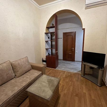 Comfy Apartment On Amiryan Street,Near Republic Squere Jereván Kültér fotó